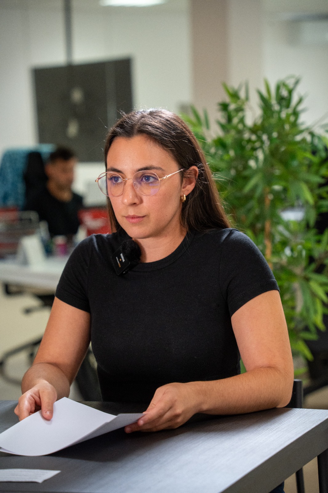 Asesora EV+ Hipotecas analizando tu caso